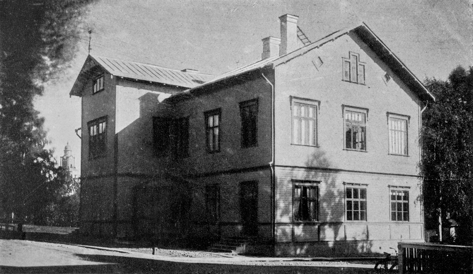 Folkskolan vid Kanalgatan. Fotot är taget före 1927.