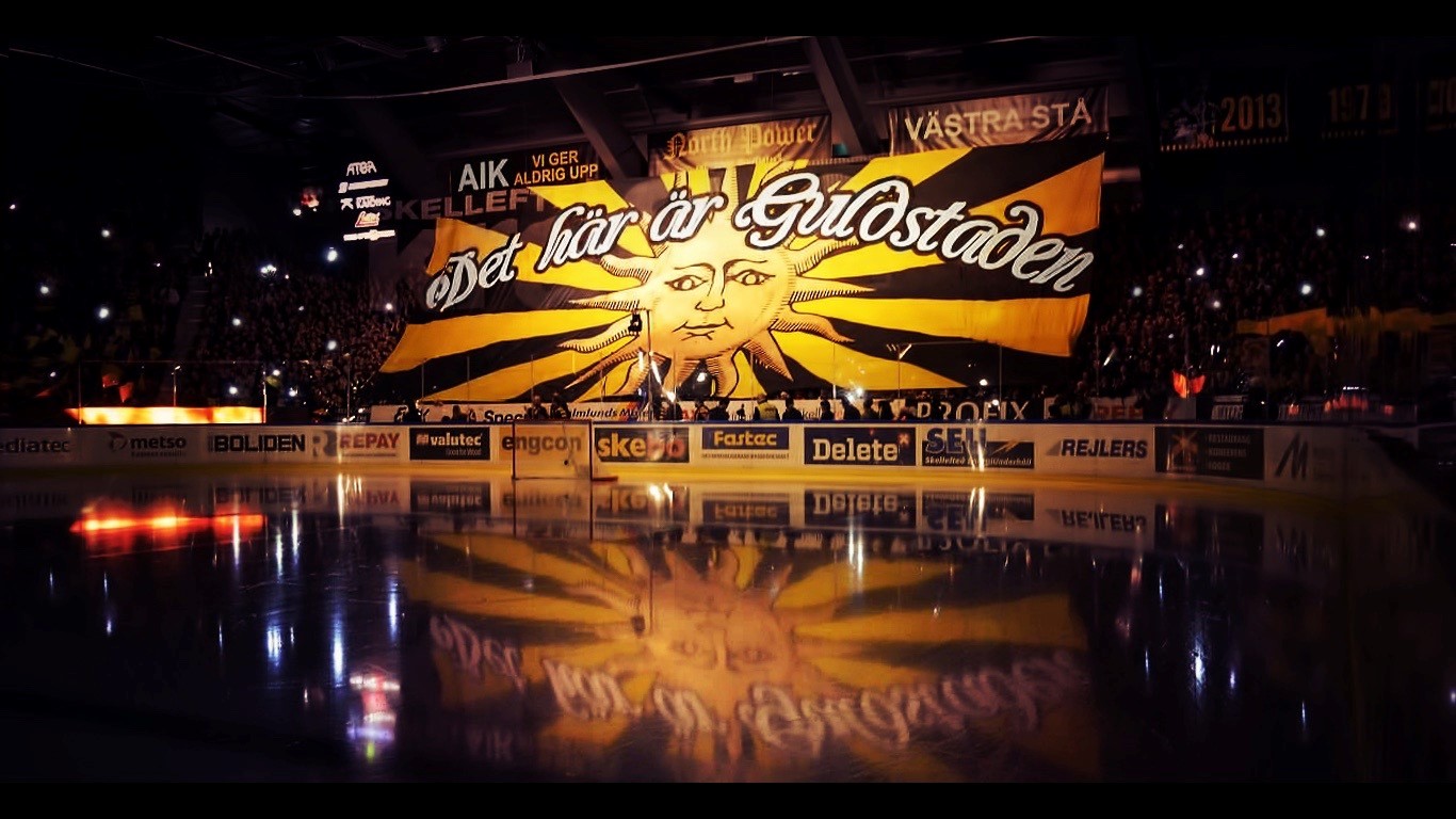 Västra ståplats är hemvist för Skellefteå AIK Hockeys supporterklubb North Power. Under de segerrika åren på 2000-talet har stämningen höjts med spektakulära tifos. 