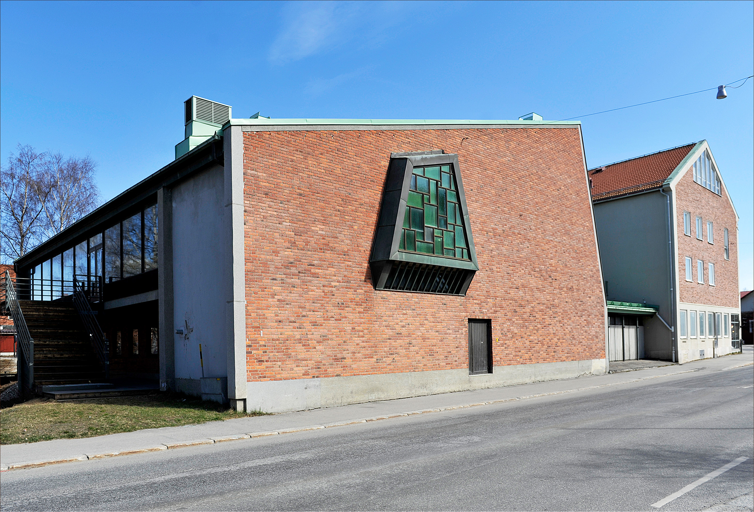 Pansalen med sitt röda tegel och sina tidsenligt sneda vinklar. Foto: Krister Hägglund/Skellefteå museum