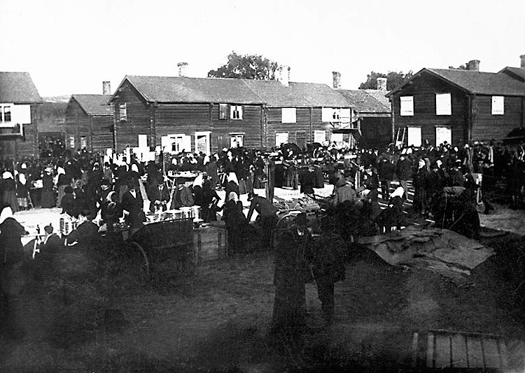 Marknad i Bonnstan, Skellefteå omkring 1910. Foto Skellefteå museum. F 00101.