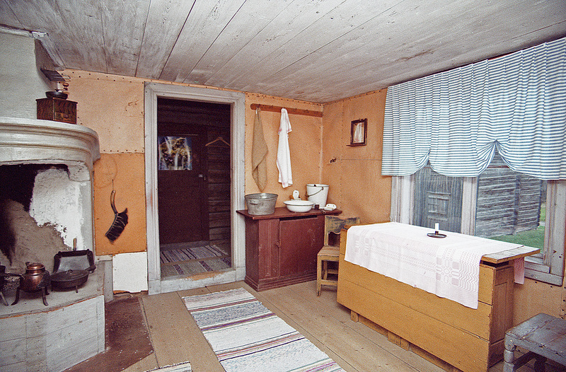 Interiör från en kammare i Bonnstan, Skellefteå. Foto: Krister Hägglund, Skellefteå museum. HF 0534.